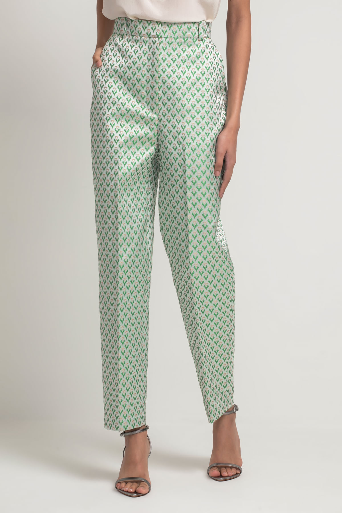 d_gaia_12899_fc_4663_1